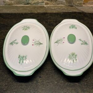 ROSCHER & CIE | Set of 2 | Porcelain Oval Casseroles w/ Lids | Herb Pattern
